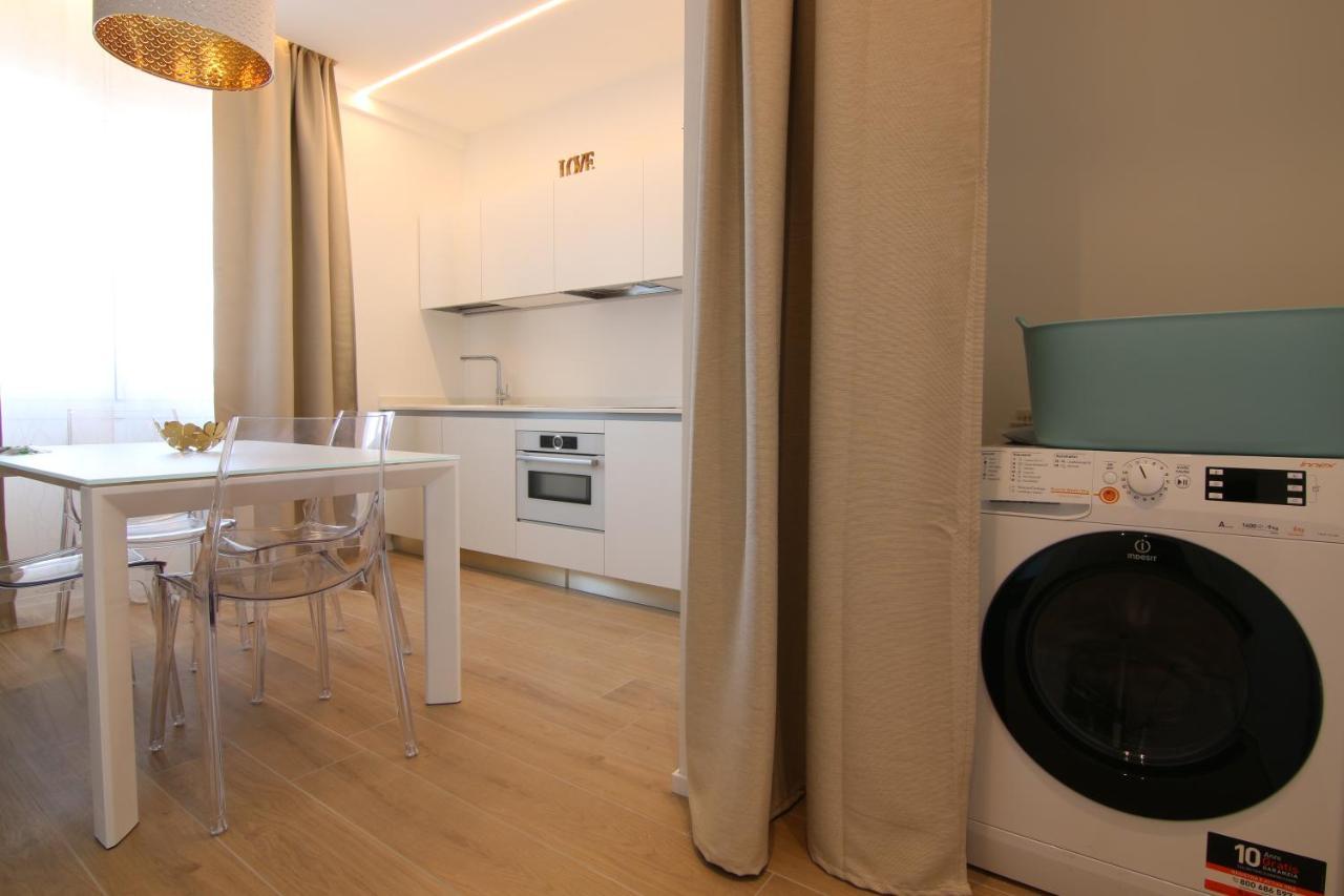 Arcioun Suite Riccione Buitenkant foto