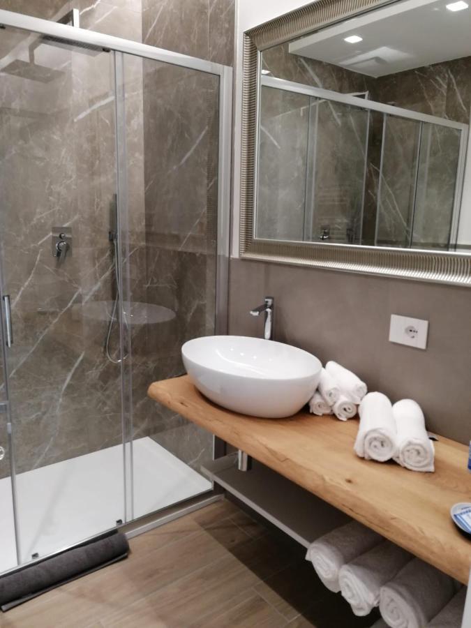 Arcioun Suite Riccione Buitenkant foto