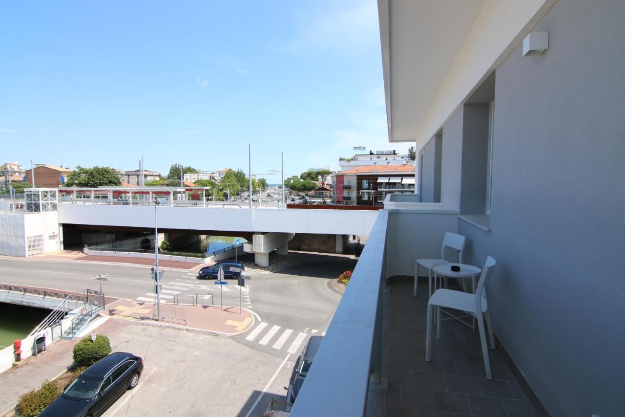 Arcioun Suite Riccione Buitenkant foto