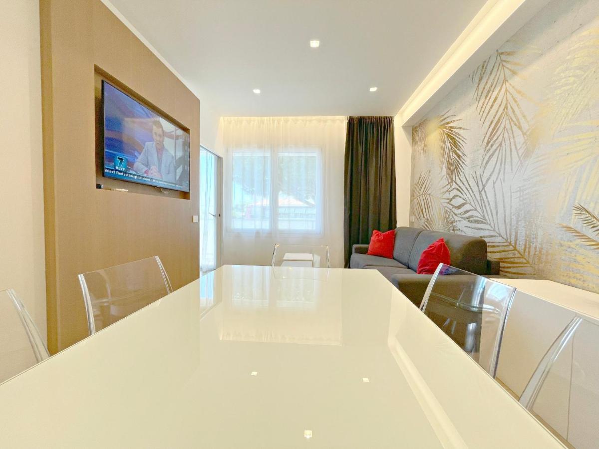 Arcioun Suite Riccione Buitenkant foto