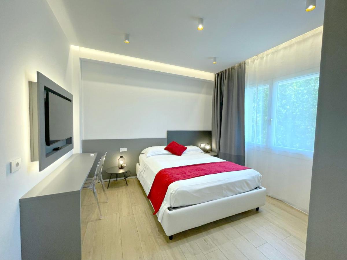 Arcioun Suite Riccione Buitenkant foto