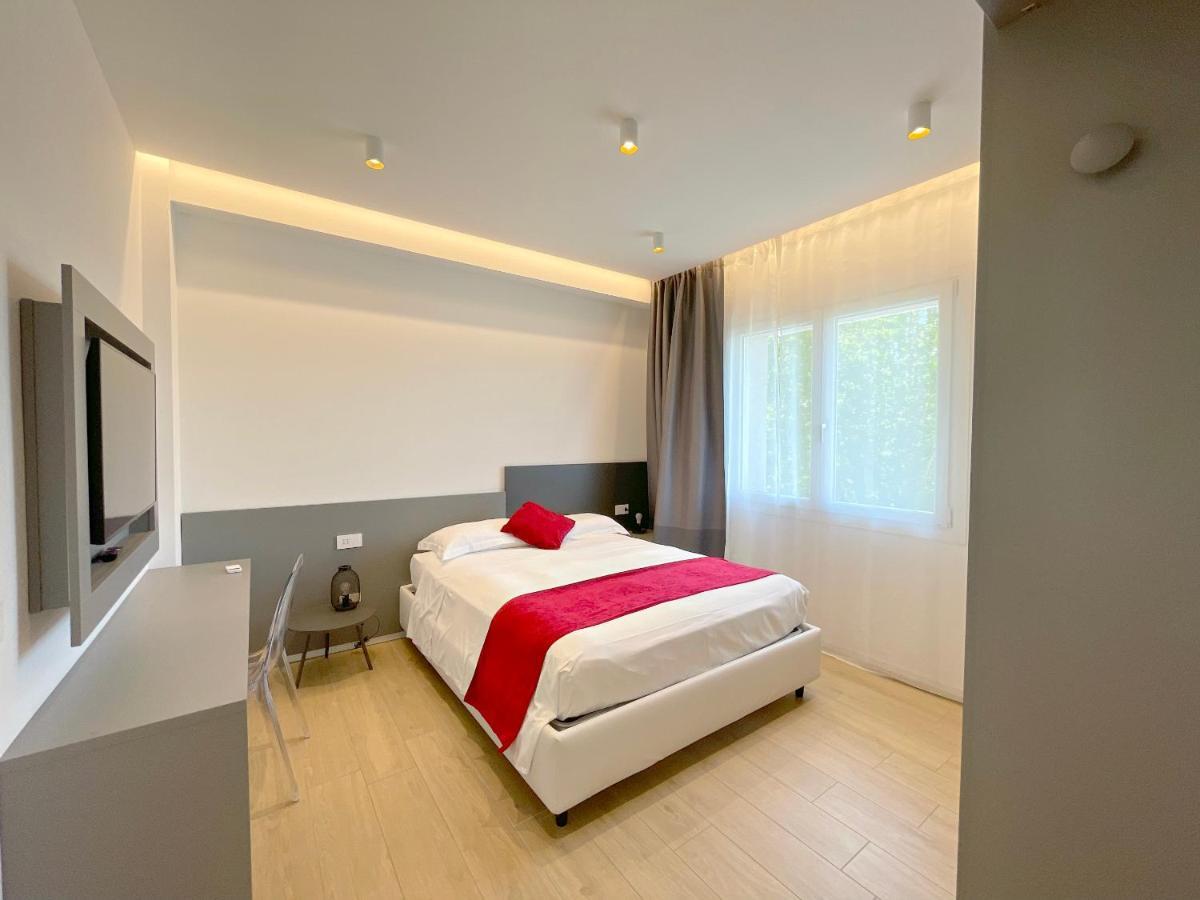 Arcioun Suite Riccione Buitenkant foto